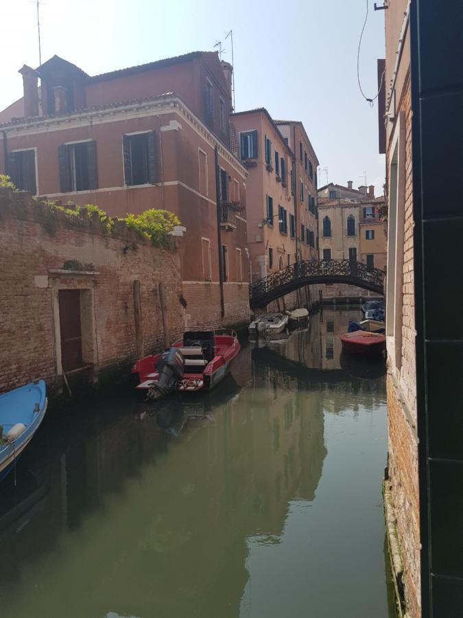 Gondola Show البندقية المظهر الخارجي الصورة